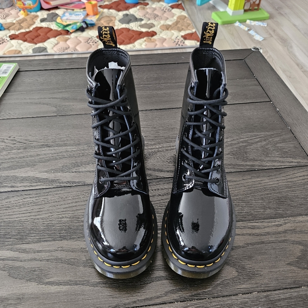 Dr. Martens 1460 Women's Patent Leather Lace Up Boots - Picture 5 of 9